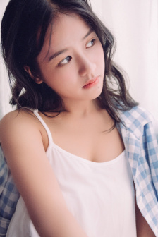 腿张开点就不会疼了